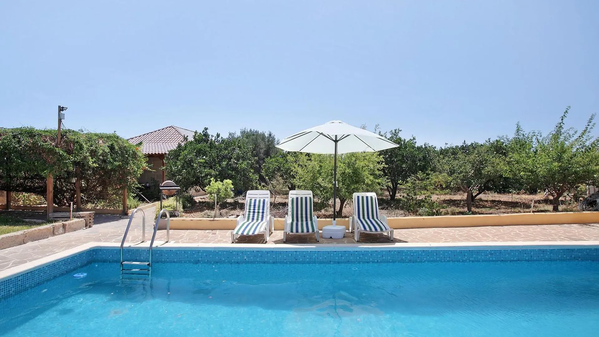 Las Tres Palmeras Guimar Apartment